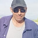 Виктор, 51 год