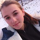 Надія, 18 лет