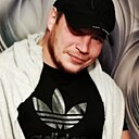 Ярче, 33 года