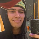 Ваня, 22 года