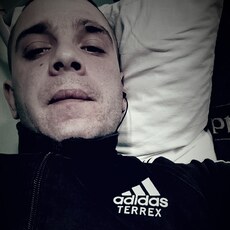 Фотография мужчины Вадик, 25 лет из г. Новоалтайск