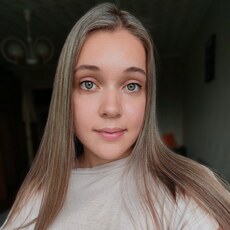 Фотография девушки Евгения, 23 года из г. Великий Новгород