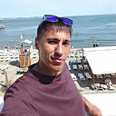 Роман, 44 года