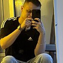 Саша, 22 года