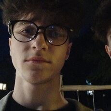 Фотография мужчины Рома, 19 лет из г. Воронеж