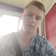 Фотография мужчины Алексей, 19 лет из г. Киров