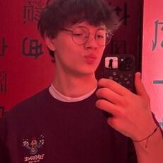 Фотография мужчины Ivan, 18 лет из г. Нижний Новгород