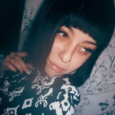 Фотография девушки Яна, 25 лет из г. Новосибирск