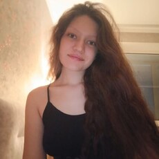 Фотография девушки Тая, 18 лет из г. Челябинск