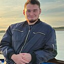 Нурсултан, 22 года