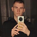 Роман, 21 год