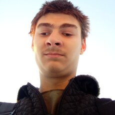 Фотография мужчины Коля, 18 лет из г. Алейск