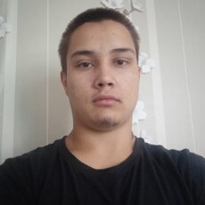 Фотография мужчины Павел, 19 лет из г. Комсомольск-на-Амуре