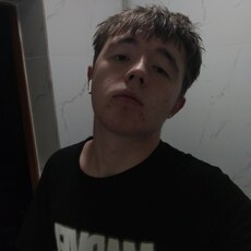 Фотография мужчины Илья, 19 лет из г. Алматы