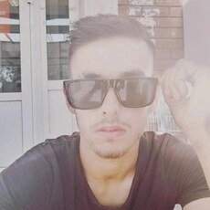 Фотография мужчины Рустам, 20 лет из г. Коломна