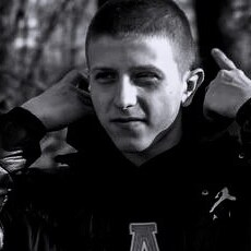 Фотография мужчины Vitalik, 19 лет из г. Калининград