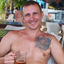 Олег, 44 года