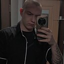 Роман, 19 лет