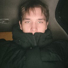 Фотография мужчины Кирилл, 18 лет из г. Тюмень