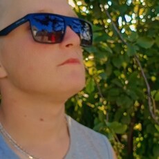 Фотография мужчины Колян, 18 лет из г. Альметьевск