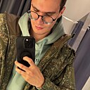 Максим, 21 год