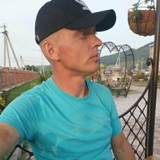 Фотография мужчины Artem, 32 года из г. Горно-Алтайск