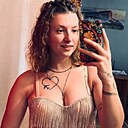 Софиии, 24 года