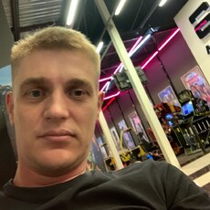 Фотография мужчины Алексей, 35 лет из г. Санкт-Петербург