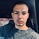 Саша, 23 года