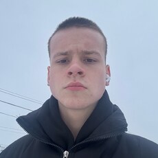 Фотография мужчины Кирилл, 18 лет из г. Малоярославец