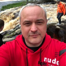 Фотография мужчины 𝒪𝓁𝑒𝑔, 49 лет из г. Орехово-Зуево