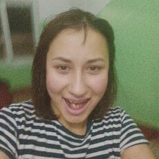 Фотография девушки Лт, 19 лет из г. Мензелинск