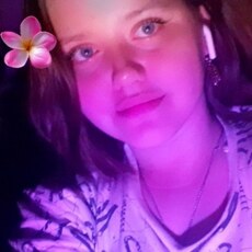 Фотография девушки Ульяна, 18 лет из г. Промышленная