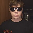 Максим, 18 лет