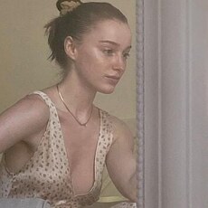 Фотография девушки Саша, 21 год из г. Санкт-Петербург