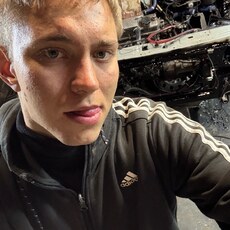 Фотография мужчины Вячеслав, 22 года из г. Екатеринбург