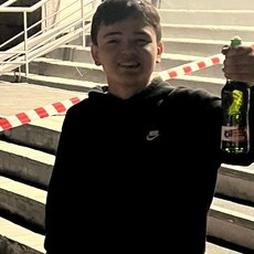 Фотография мужчины Паша, 20 лет из г. Новосибирск