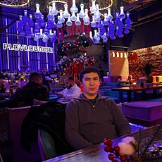 Фотография мужчины Aziz, 25 лет из г. Тюмень