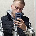 Максим, 24 года