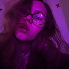 Фотография девушки Арина, 19 лет из г. Санкт-Петербург