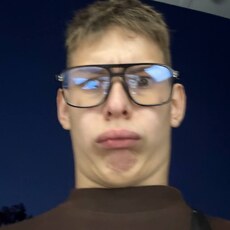 Фотография мужчины Леша, 18 лет из г. Череповец