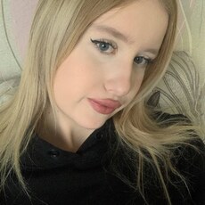 Фотография девушки Лизочка, 18 лет из г. Брянск