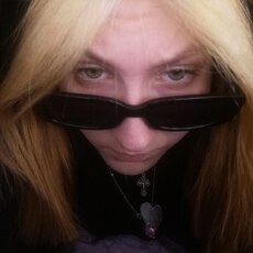 Фотография девушки Даша, 18 лет из г. Омск