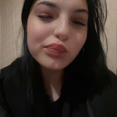 Фотография девушки Яна, 18 лет из г. Екатеринбург