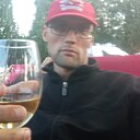 Антон, 33 года