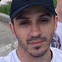 Батик, 32 года