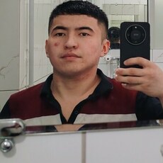 Фотография мужчины Давлат, 21 год из г. Красноярск