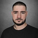 Роман, 22 года