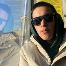 Фотография мужчины Арьян, 19 лет из г. Якутск