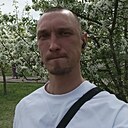 Денис, 33 года